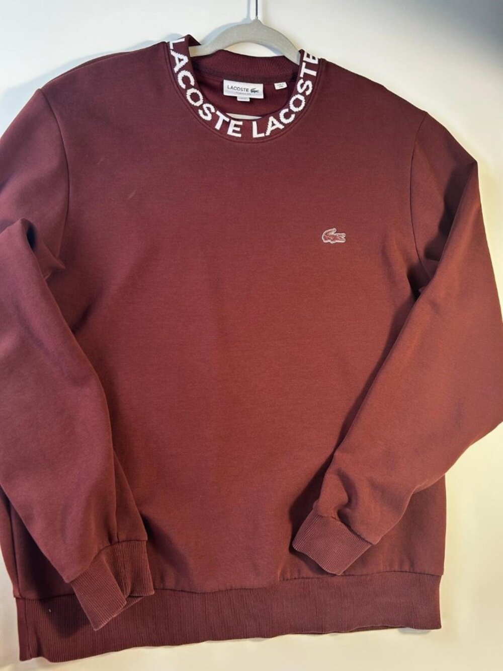 Lacoste Classic Fit Logo Collar Crewneck Sweatshirt – Burgundy/Wine – Men’s Size - Picture 2 of 4